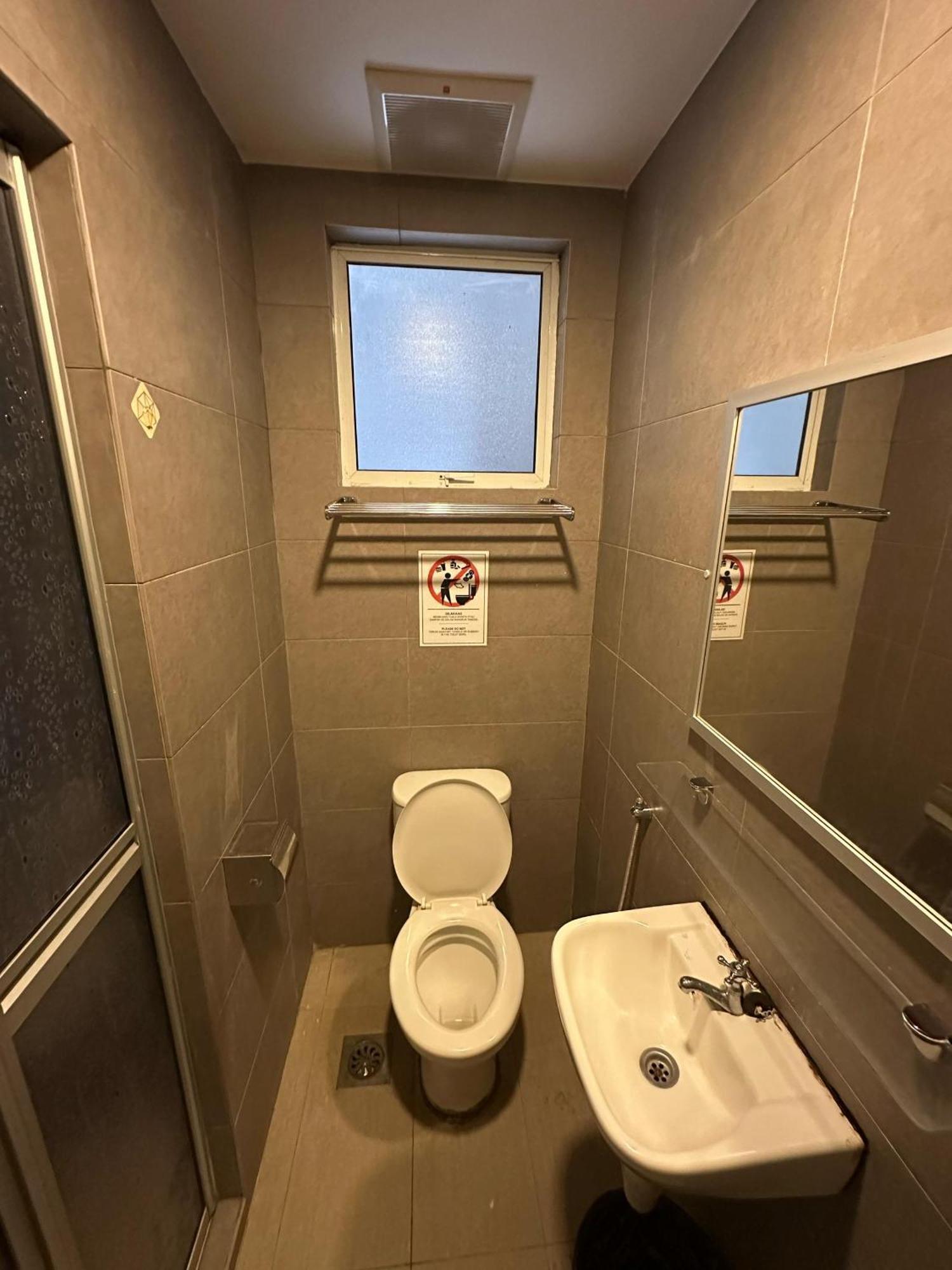 Serian Transit Inn Экстерьер фото